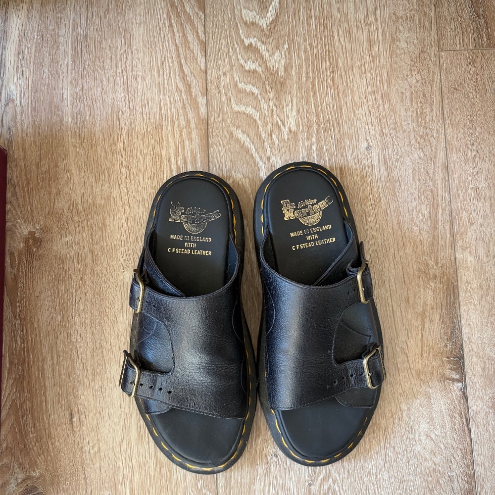 Dr. Martens Dayne Made In England Leather Slide Sandals In Black. Size 7